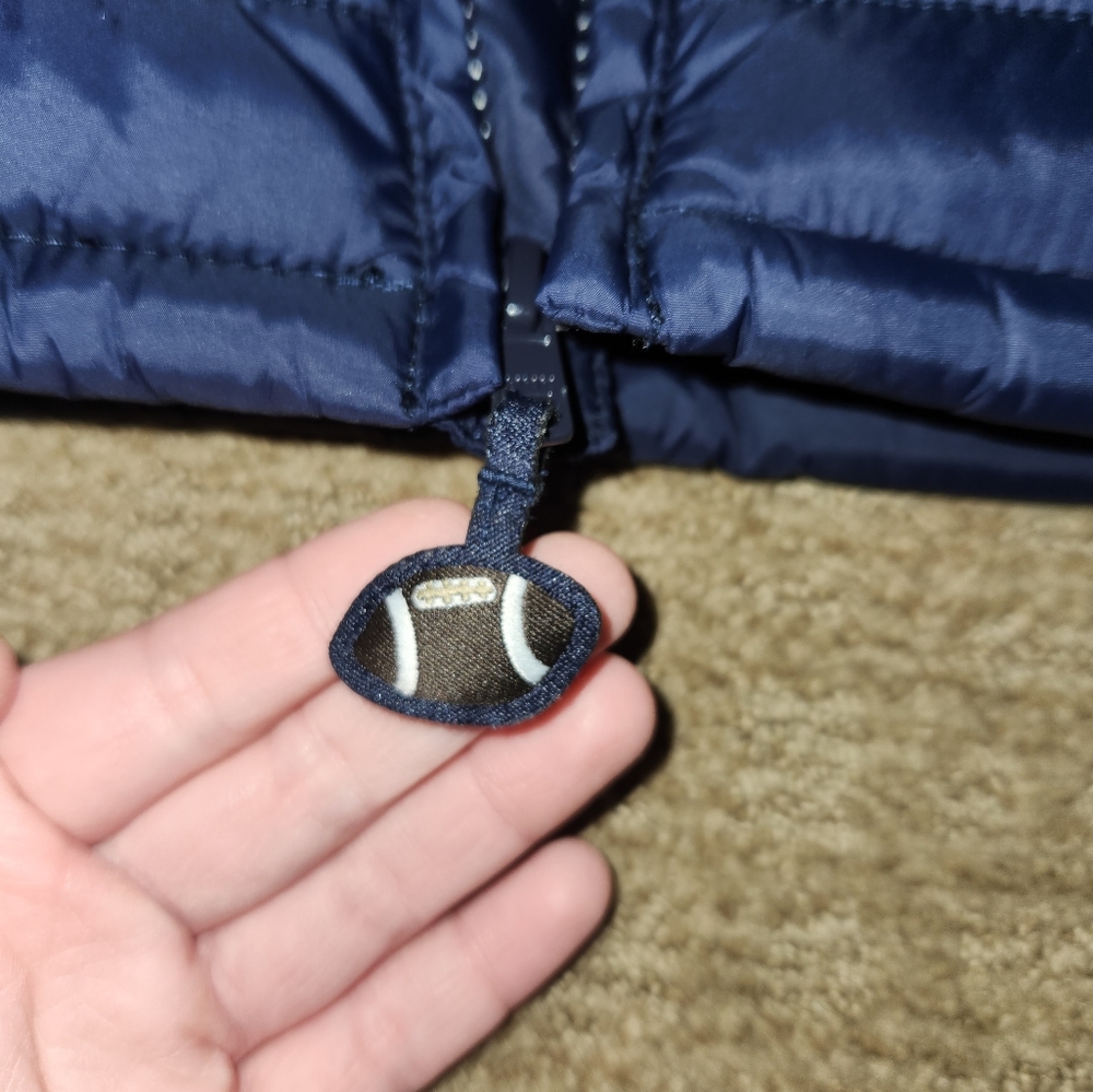 GYMBOREE toddler boys puffer vest. Size 12-24 months - Picture 3 of 4